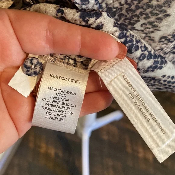 LOFT blouse NWOT - Picture 12 of 12